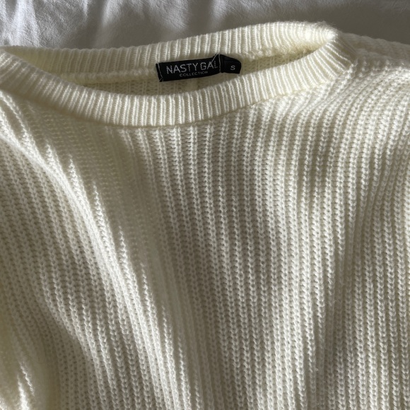 Cream open back sweater - Picture 5 of 8